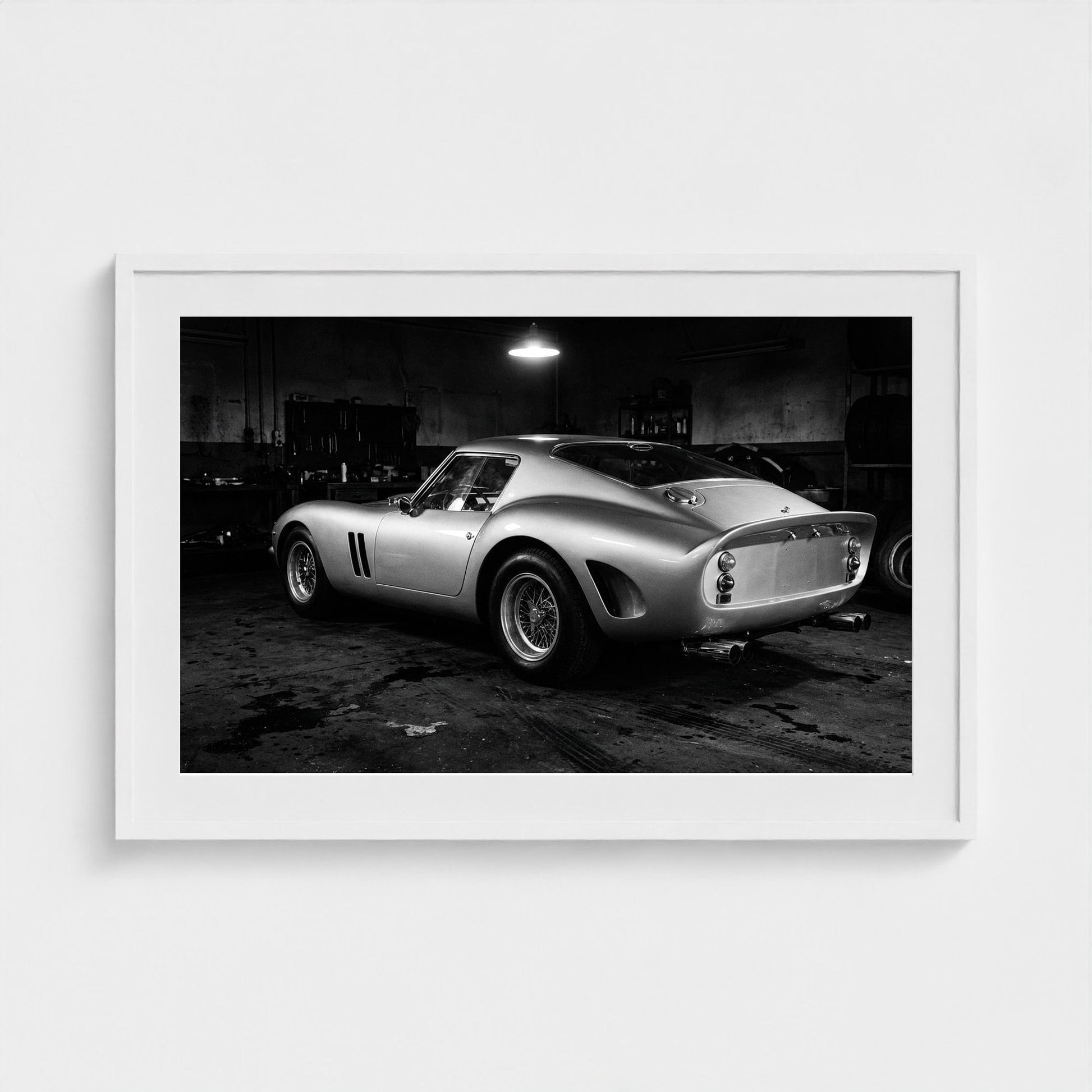 pit-lane 36x24-white frame frame