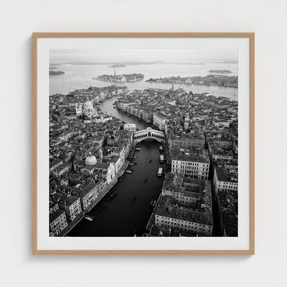 bw-venice-above 36x36-natural frame frame