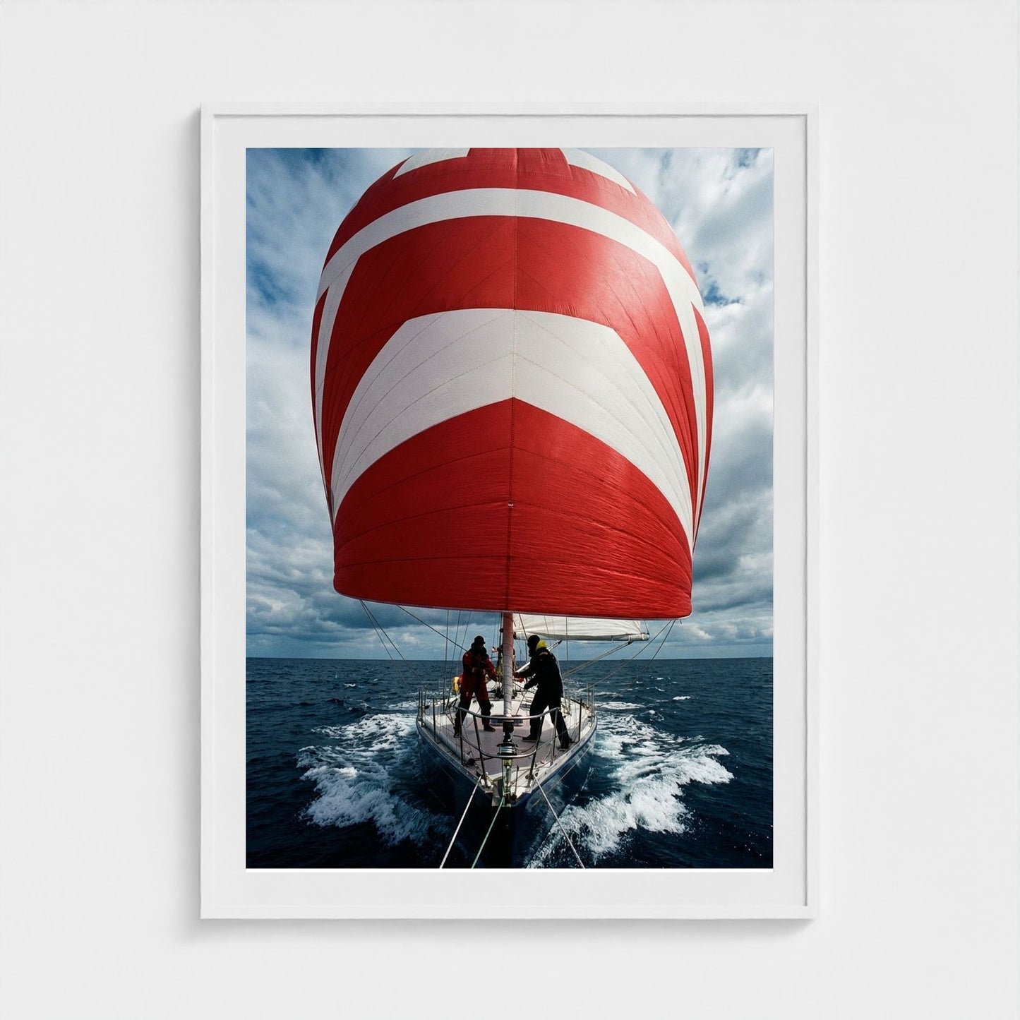 spinnaker-run 36x48-white frame frame