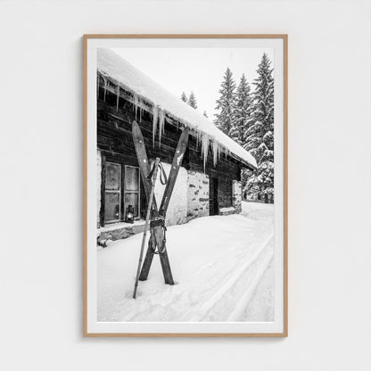 bw-gone-skiing 40x60-natural frame frame