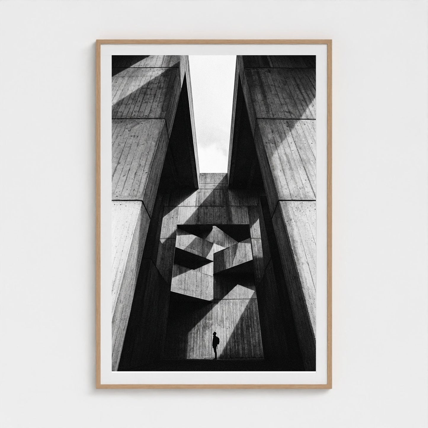 brutalist 40x60-natural frame frame