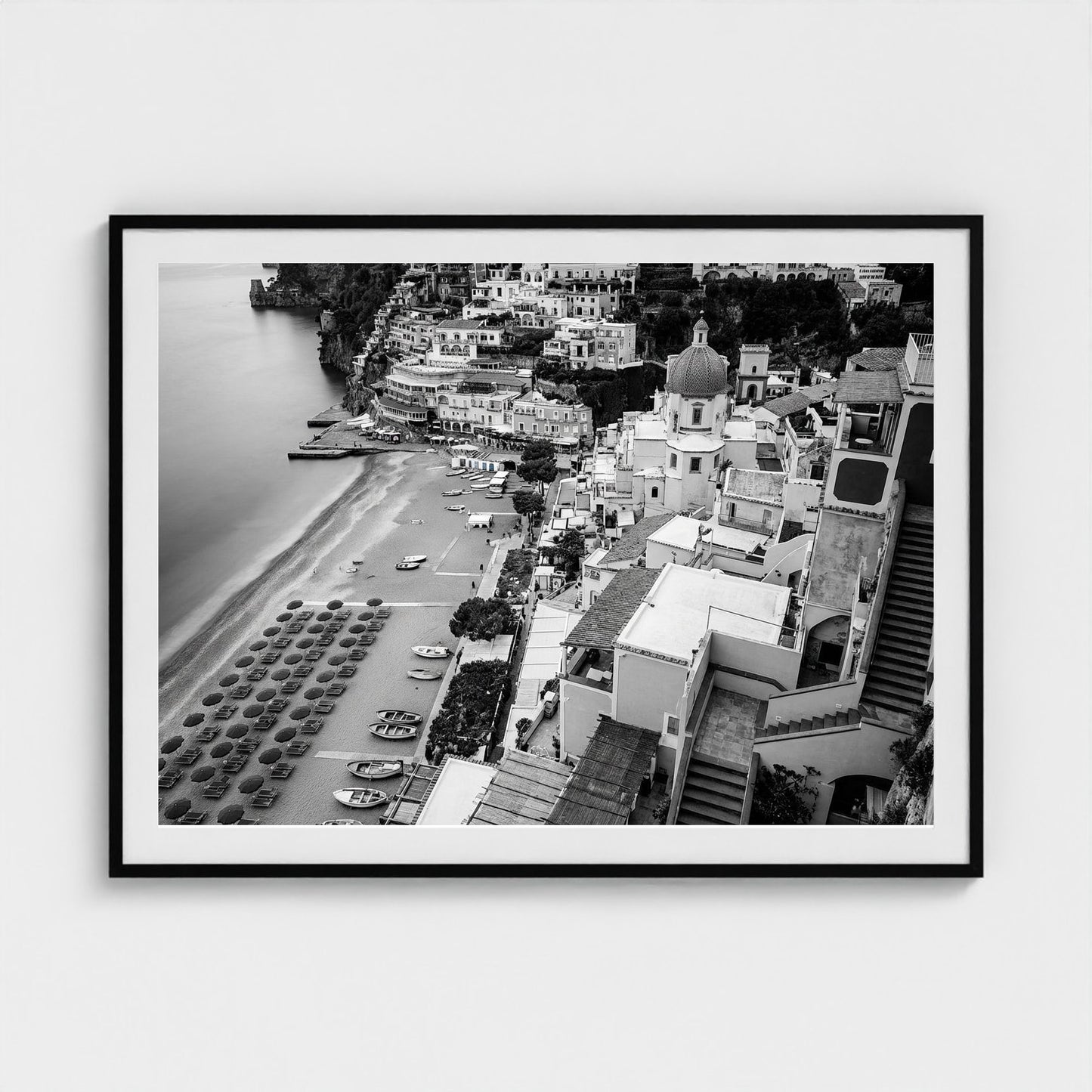 bw-spiaggia-grande 48x36-black frame frame