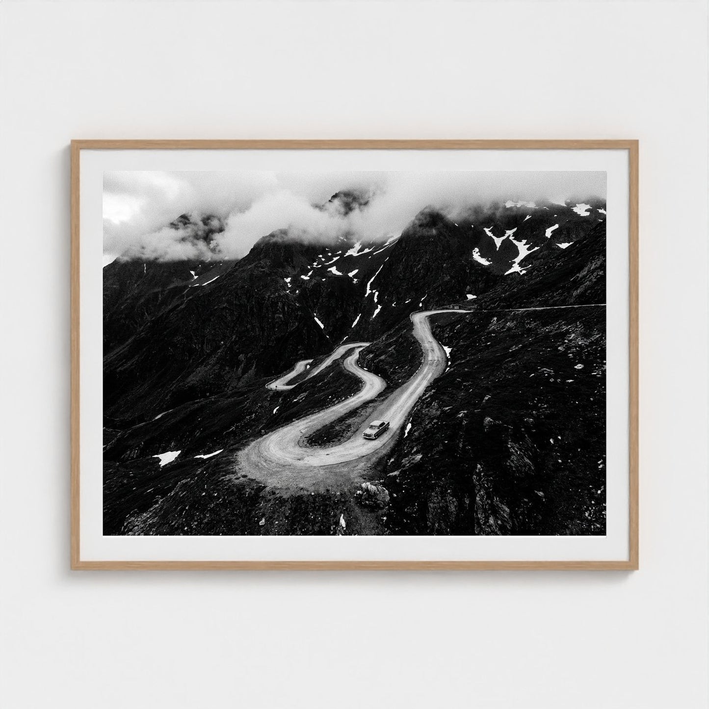 mountain-pass 48x36-natural frame frame