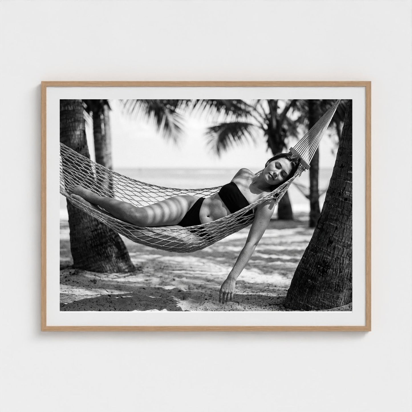 bw-hammock-dreams 48x36-natural frame frame