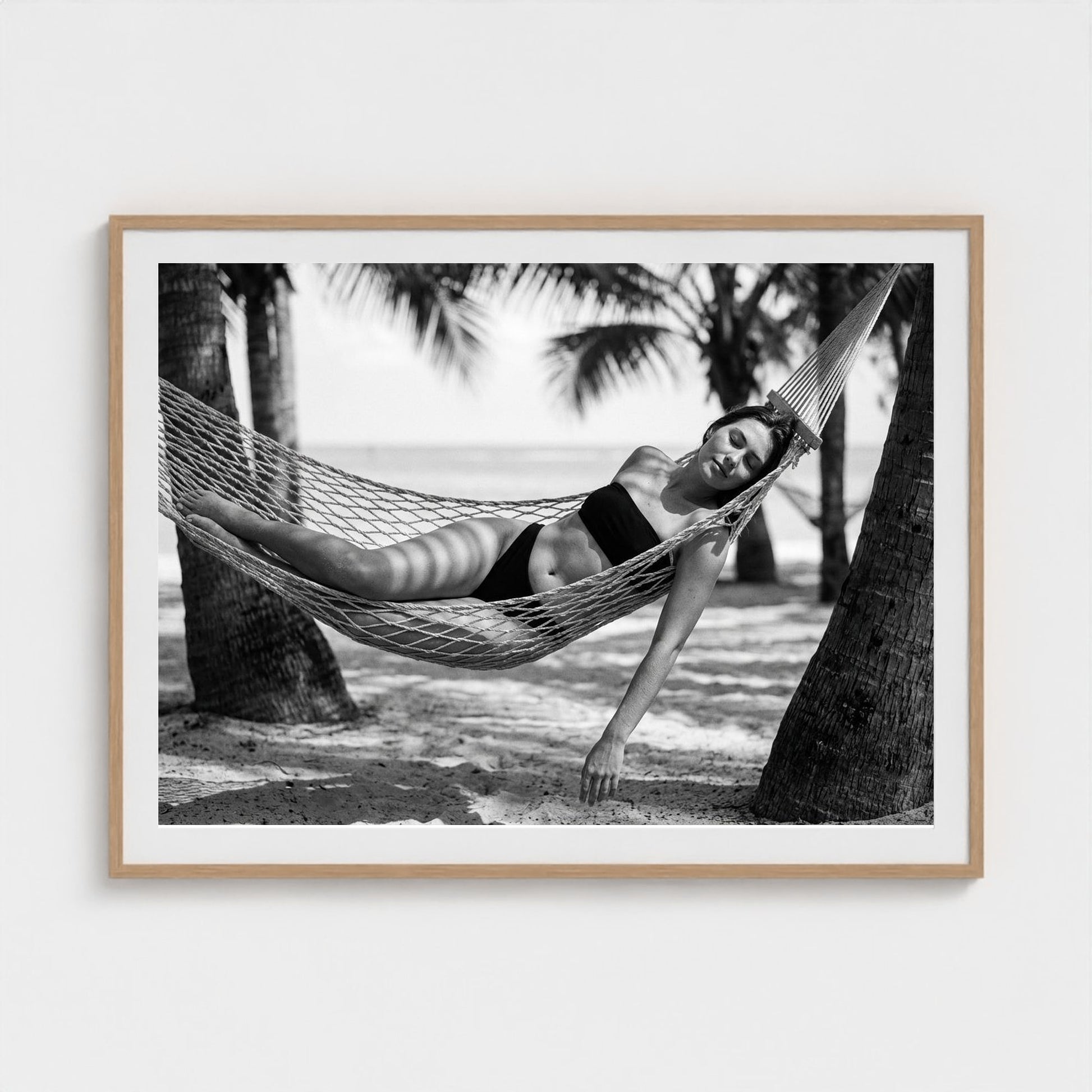 bw-hammock-dreams 48x36-natural frame frame