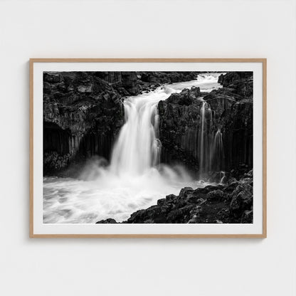 icelandic-cascade 48x36-natural frame frame