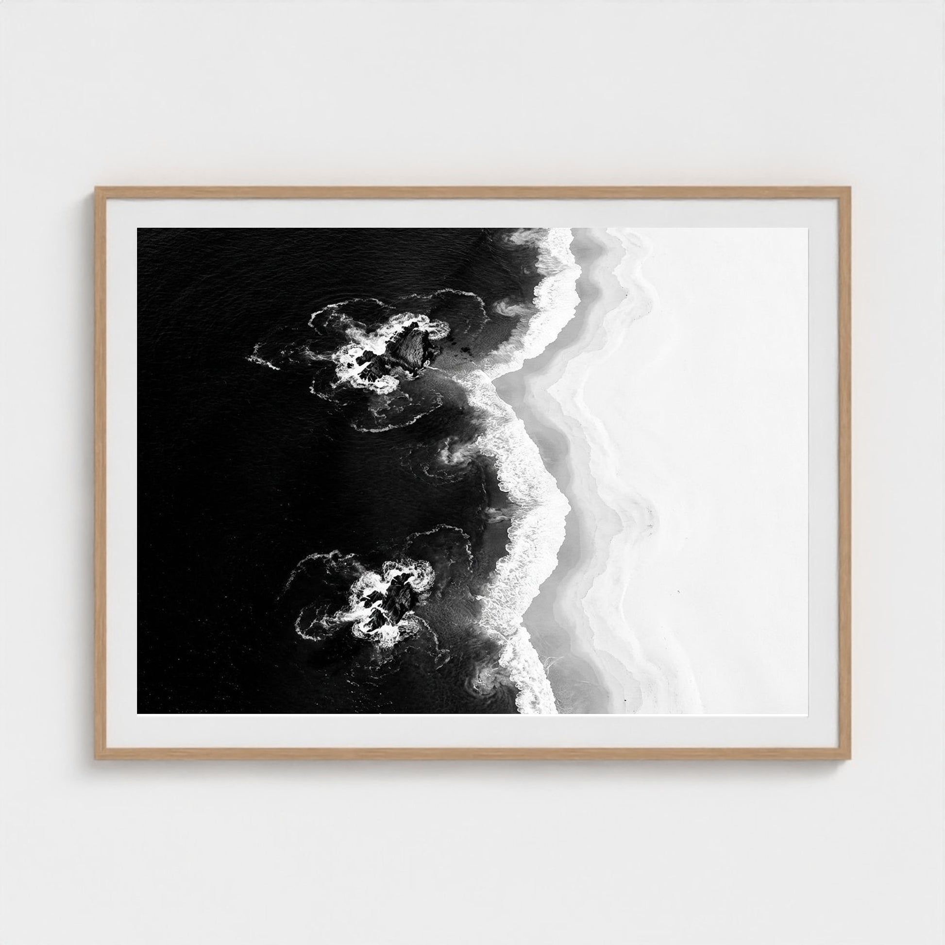 bw-shoreline-geometry 48x36-natural frame frame