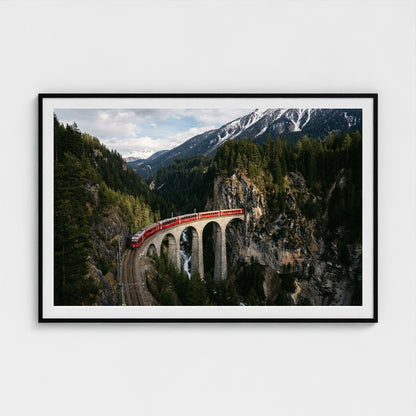 alpine-train 60x40-black frame frame