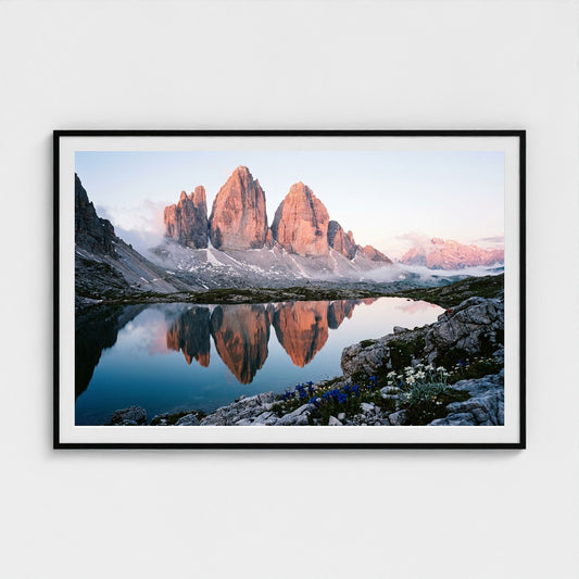 dolomites-dawn 60x40-black frame frame