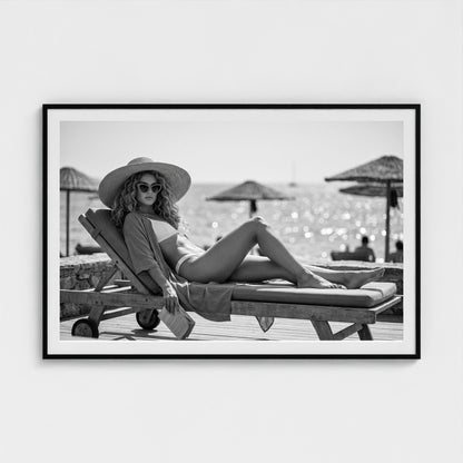 bw-lounge-hour 60x40-black frame frame