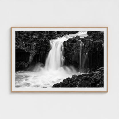 icelandic-cascade 60x40-natural frame frame