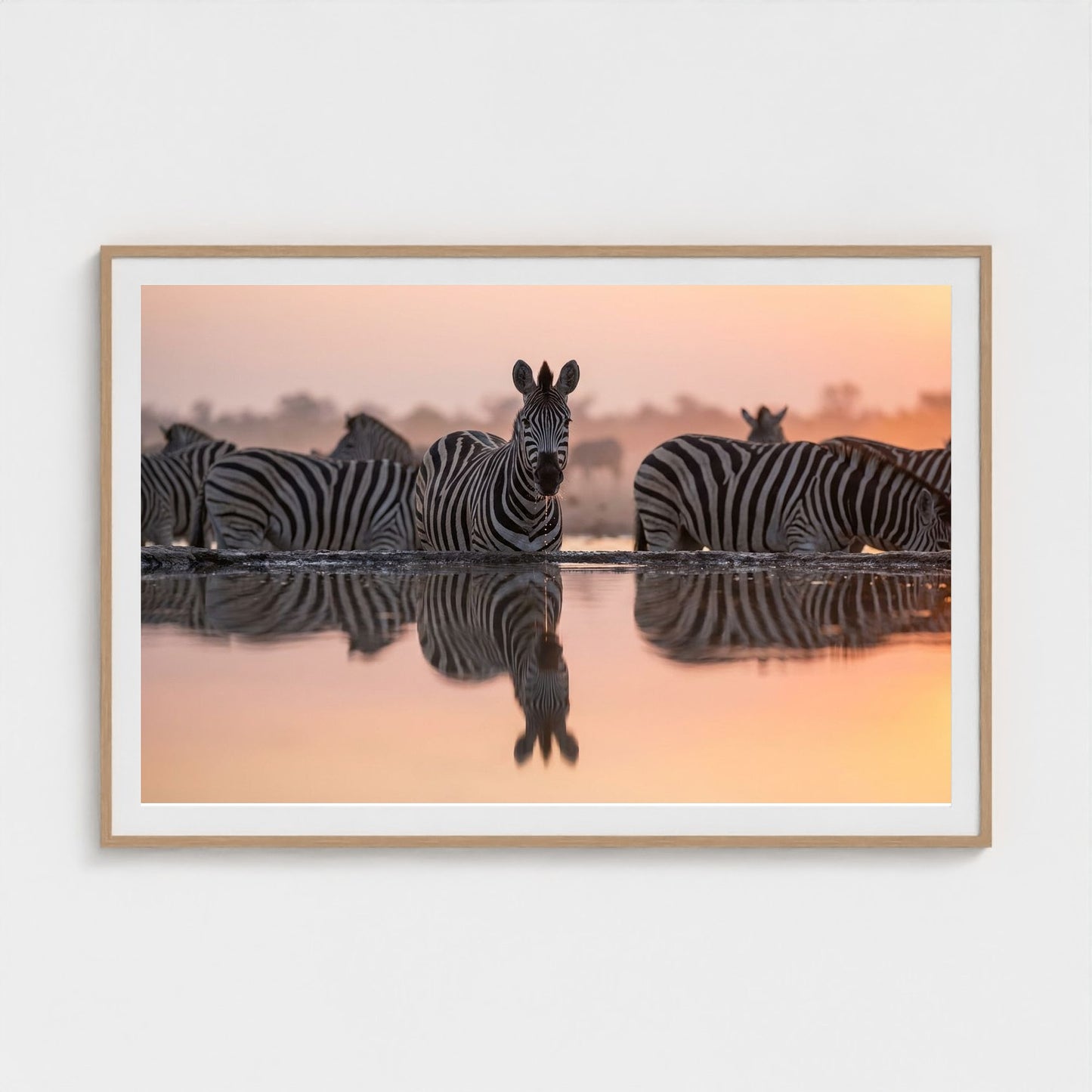 watering-hole 60x40-natural frame frame