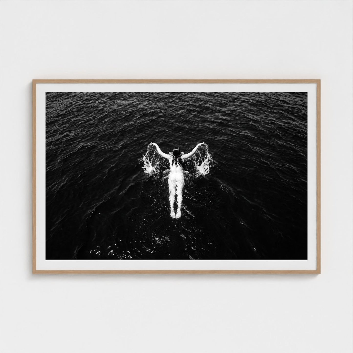 bw-open-water 60x40-natural frame frame