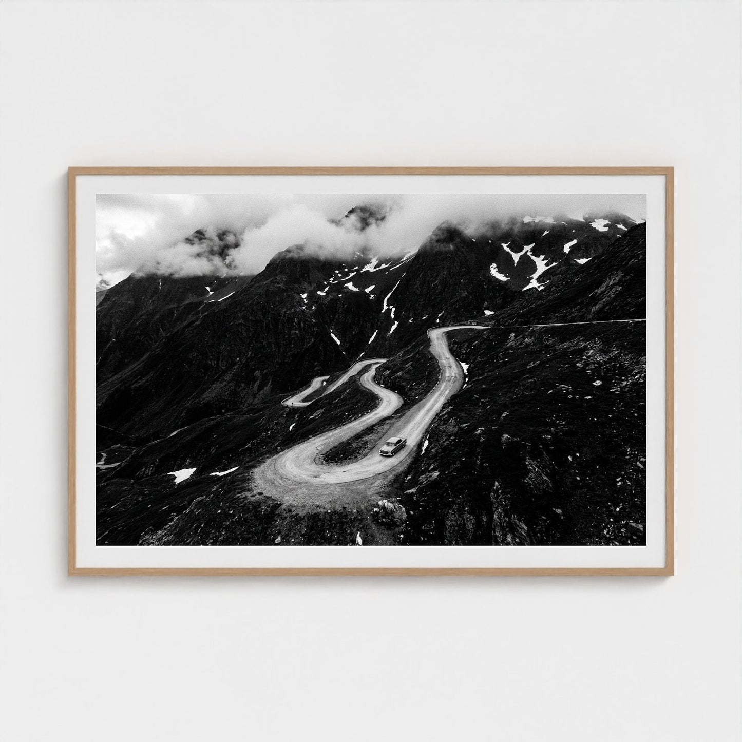 mountain-pass 60x40-natural frame frame
