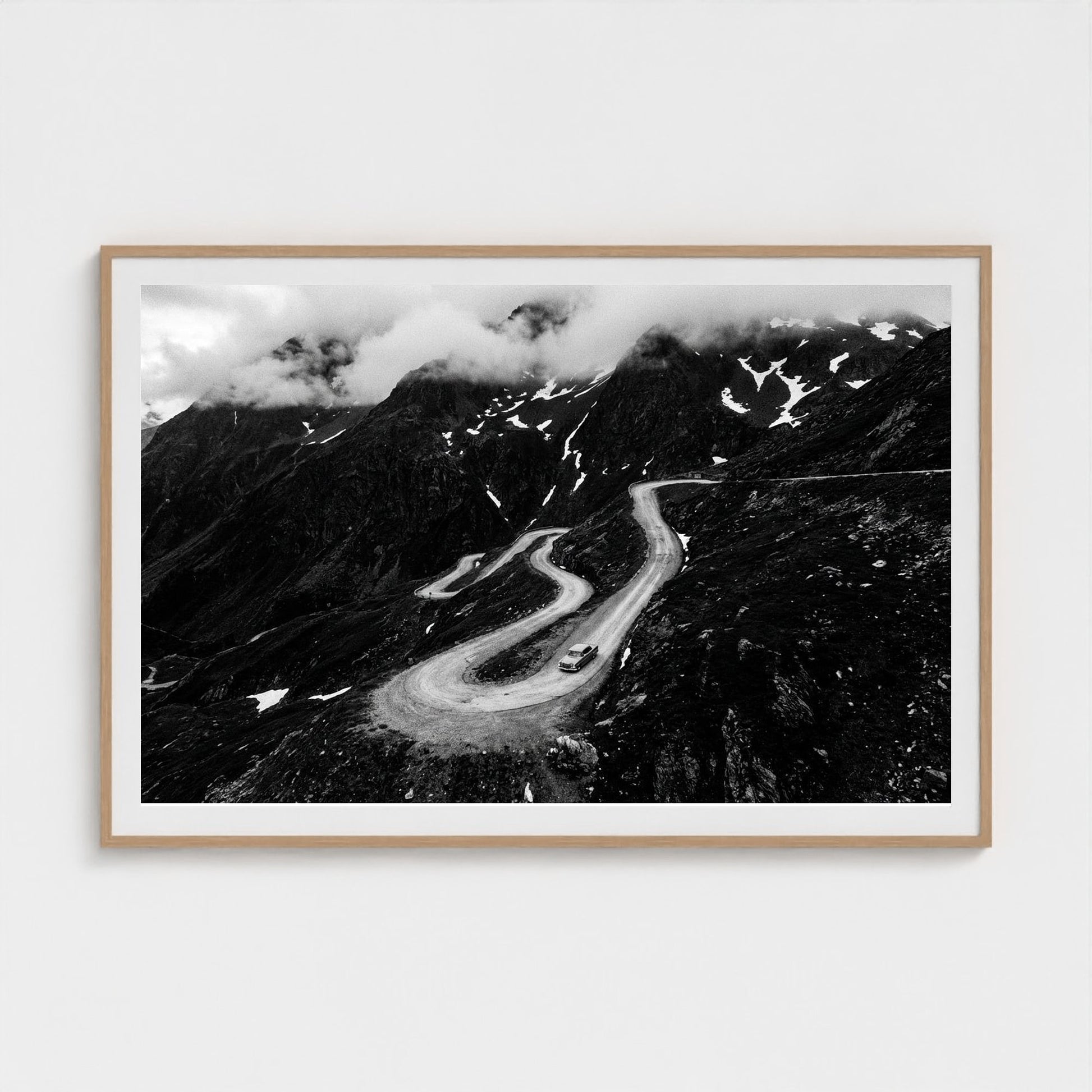 mountain-pass 60x40-natural frame frame