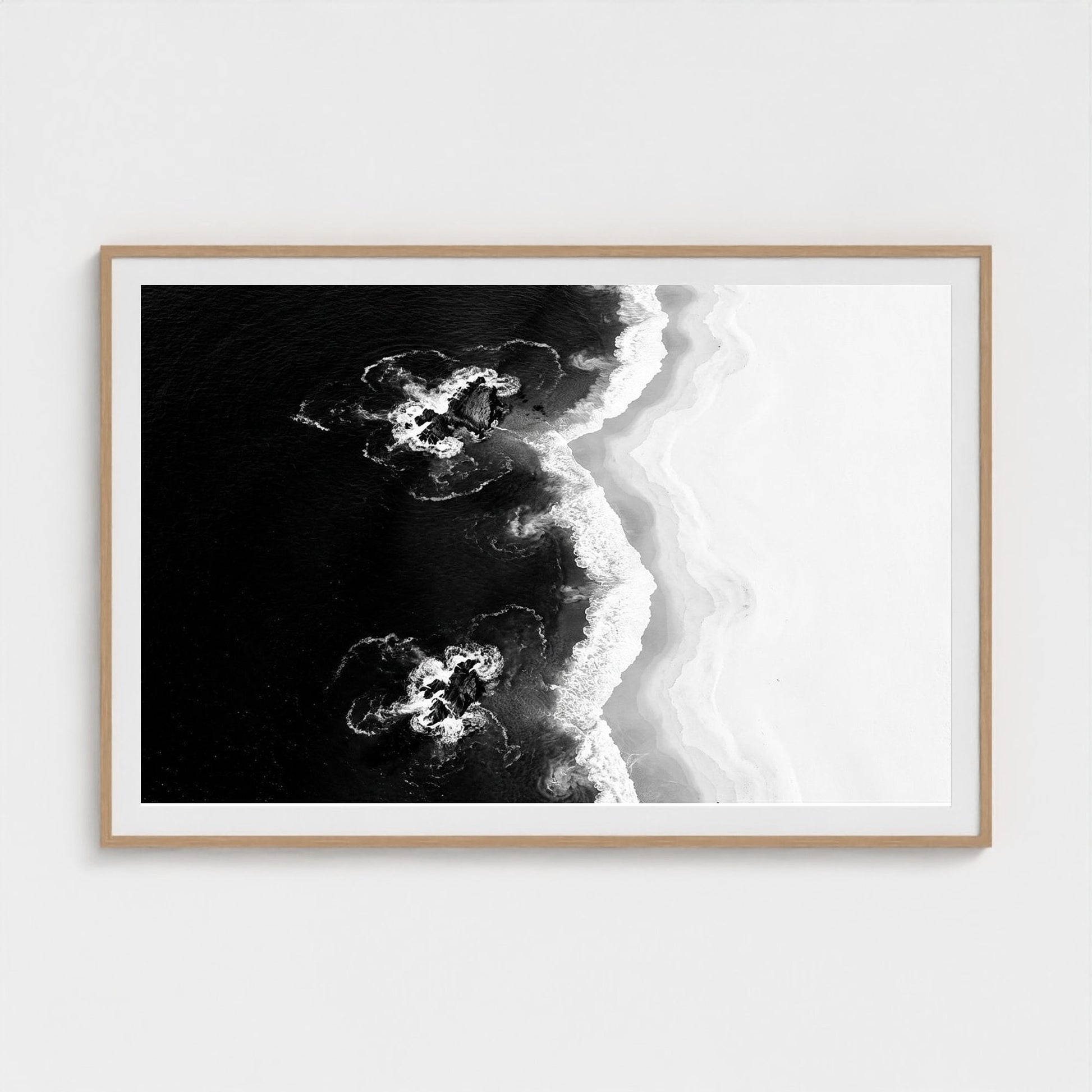 bw-shoreline-geometry 60x40-natural frame frame