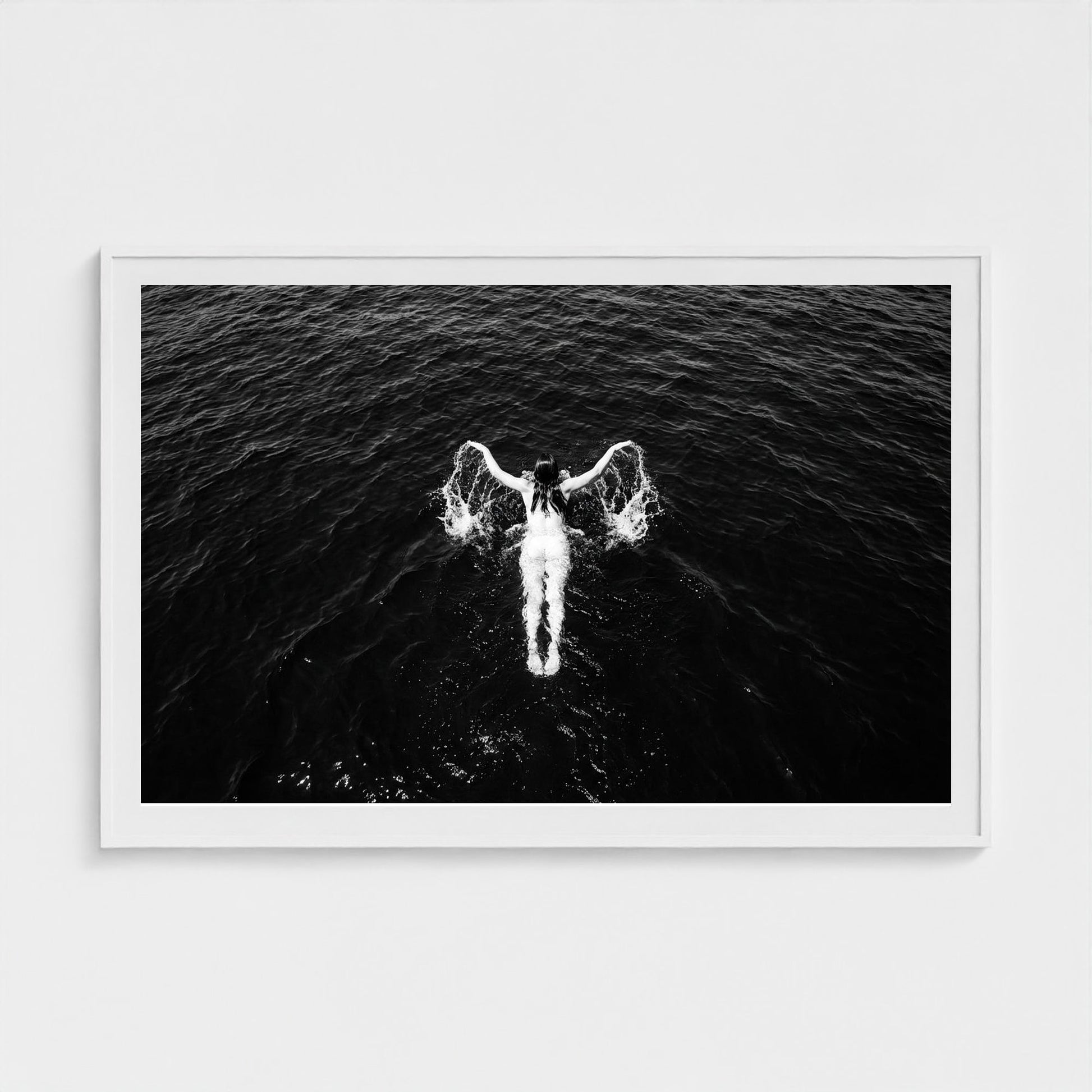 bw-open-water 60x40-white frame frame