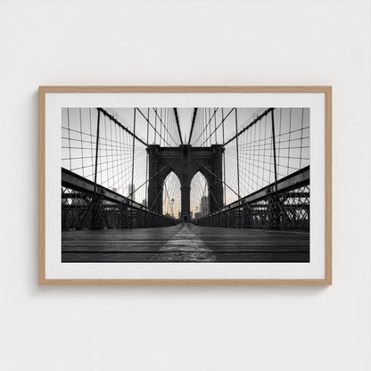 brooklyn-bridge-walkway 36x24 natural frame