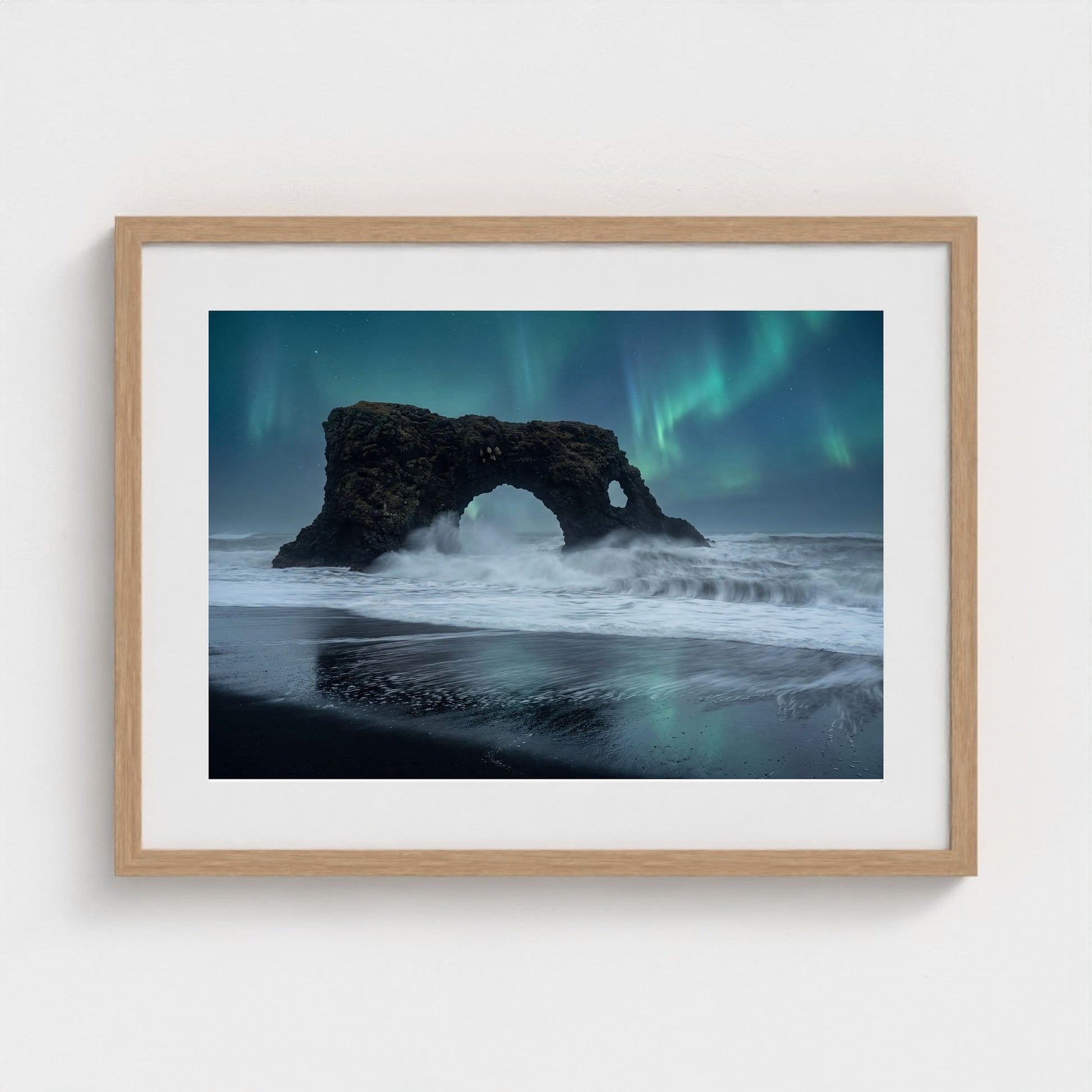 iceland-black-beach-arch 24x18 natural frame