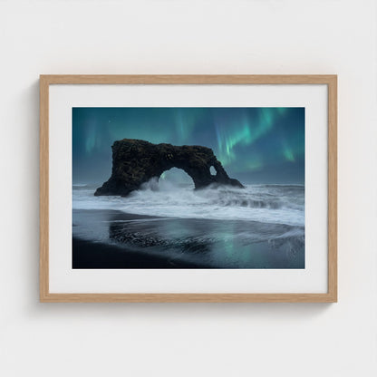 iceland-black-beach-arch 24x18 natural frame