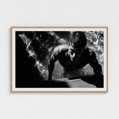 Black & White Swimmer Wall Art Print – Male Figure Pool Photography, Modern Decor
