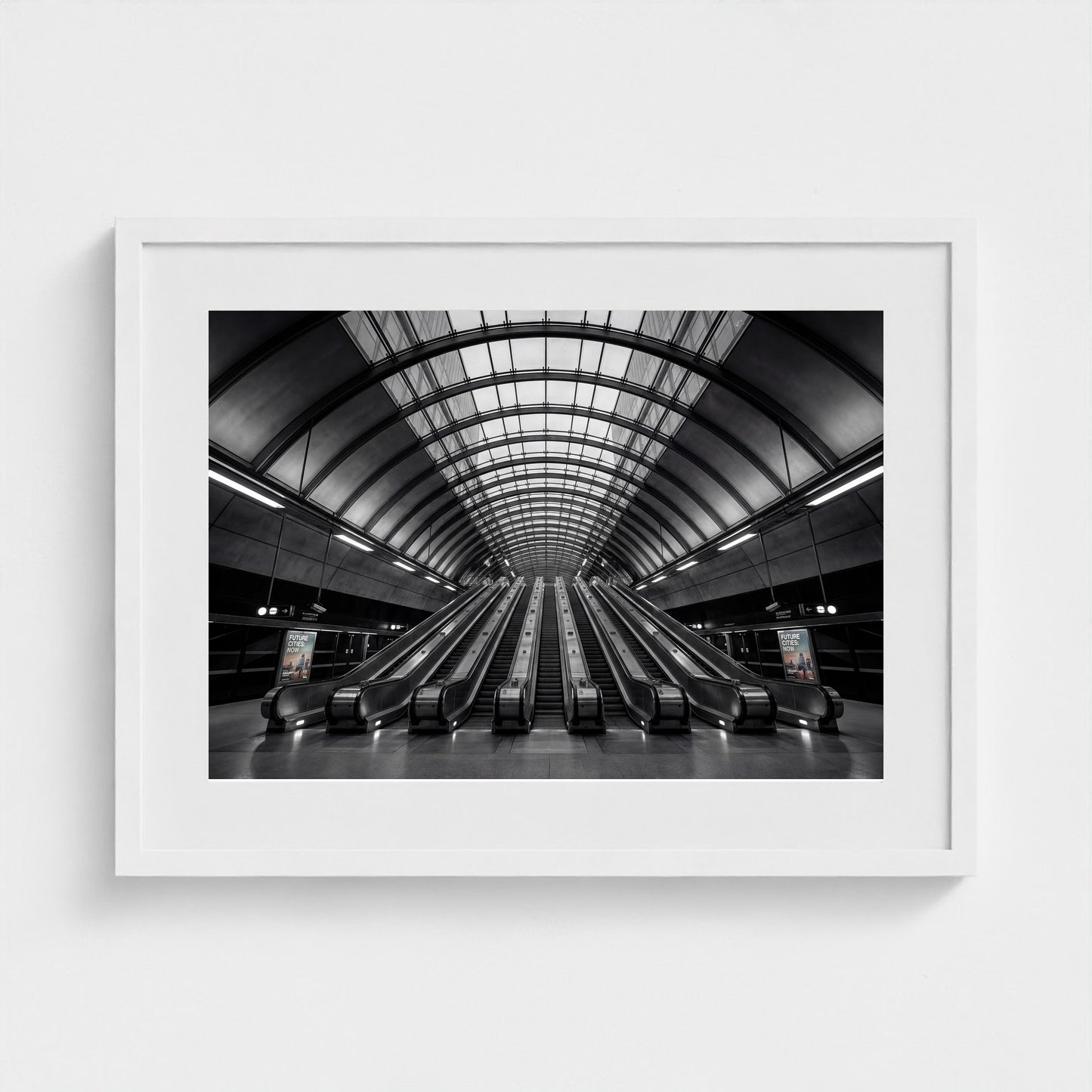 london-canary-wharf-tube 24x18 white frame