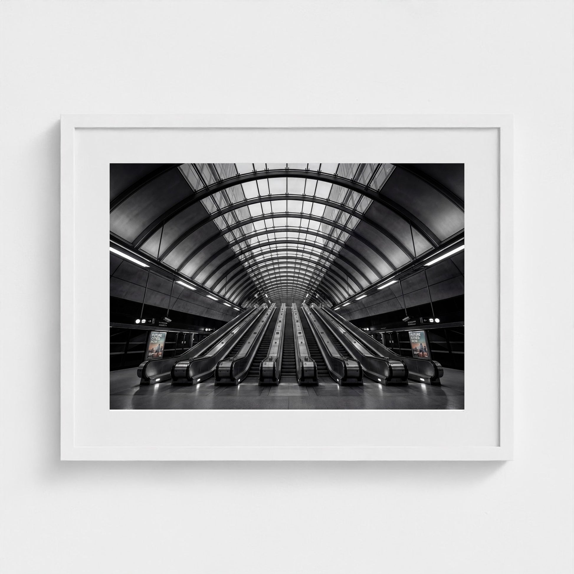 london-canary-wharf-tube 24x18 white frame