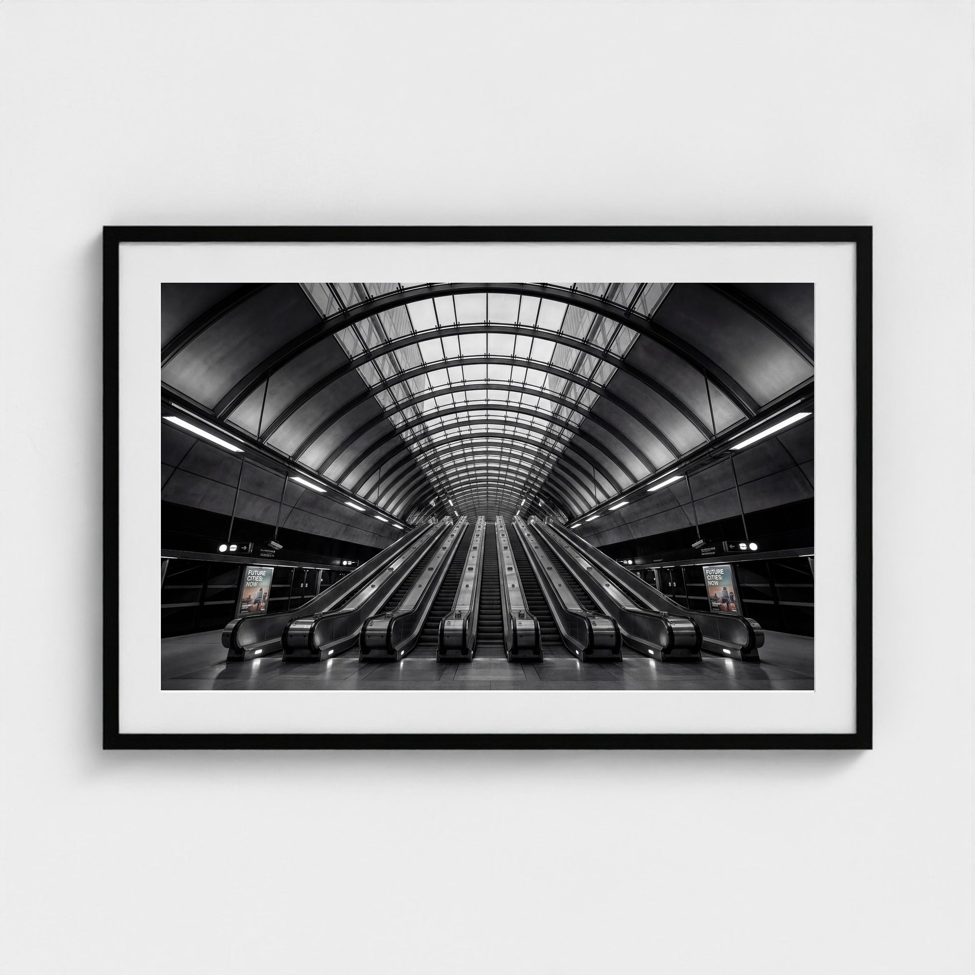 london-canary-wharf-tube 36x24 black frame