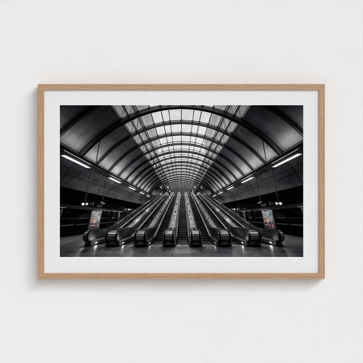 london-canary-wharf-tube 36x24 natural frame