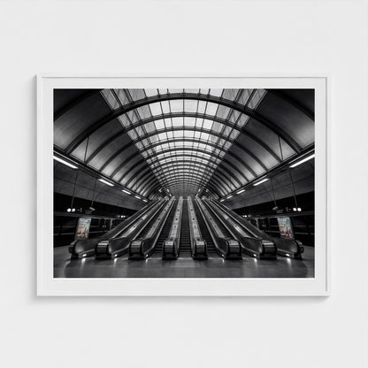 london-canary-wharf-tube 48x36 white frame