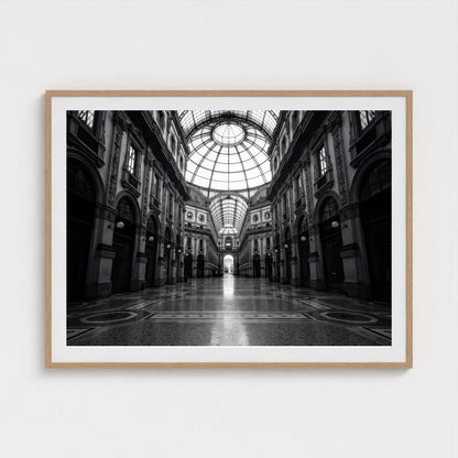 milan-galleria-empty 48x36 natural frame