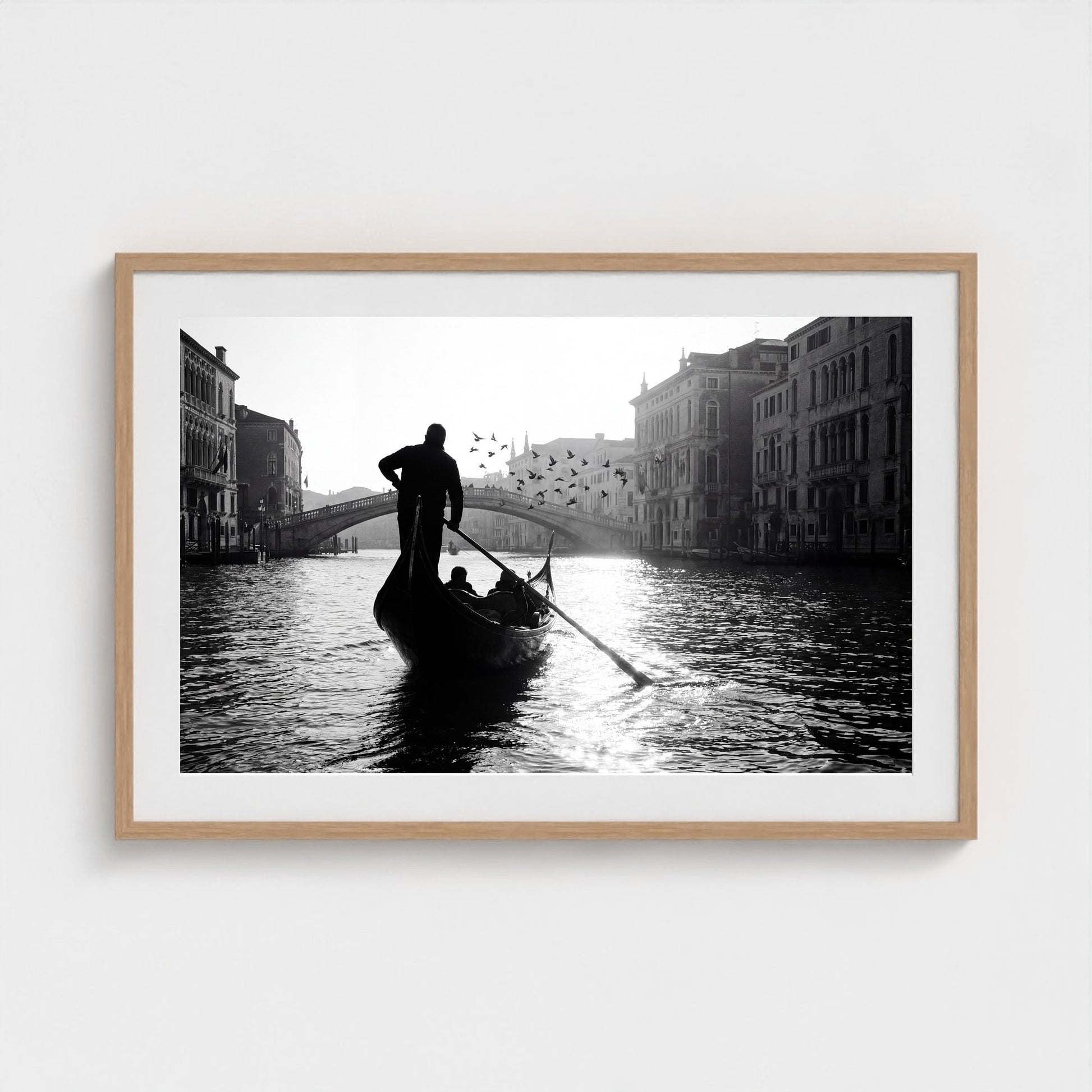 venice-gondolier-silhouette 36x24 natural frame